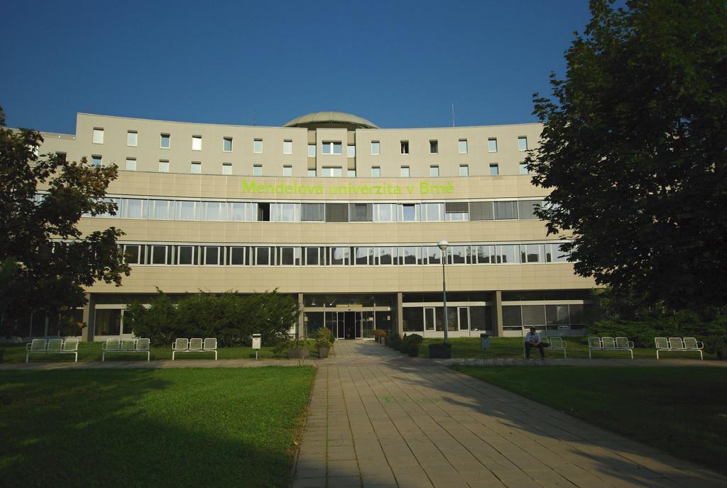 Hotel Kolej Akademie Brno Exterior foto